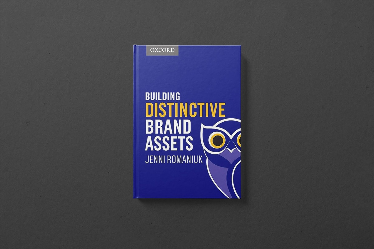 cover von building distinctive brand assets